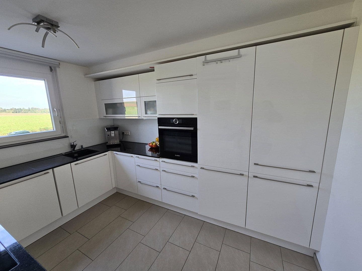 Prodej domu 140 m², pozemek 150 m², Hemmingen, Bádensko-Württembersko Prodej domu 140 m², pozemek 150 m², Hemmingen, Bádensko-Württembersko