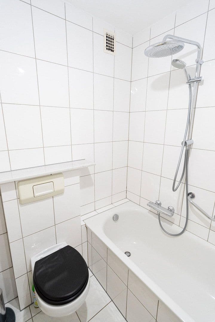 Pronájem bytu 3+1 75 m², Frankfurt, Hessen Pronájem bytu 3+1 75 m², Frankfurt, Hessen