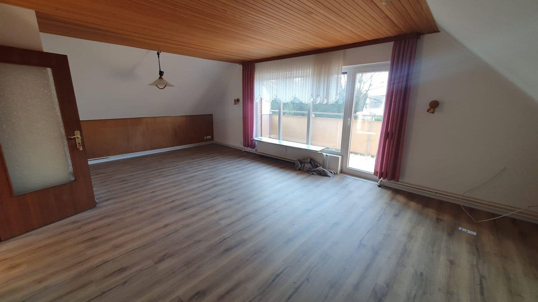 Prodej domu 515 m², pozemek 974 m², Itzehoe, Šlesvicko-Holštýnsko Prodej domu 515 m², pozemek 974 m², Itzehoe, Šlesvicko-Holštýnsko