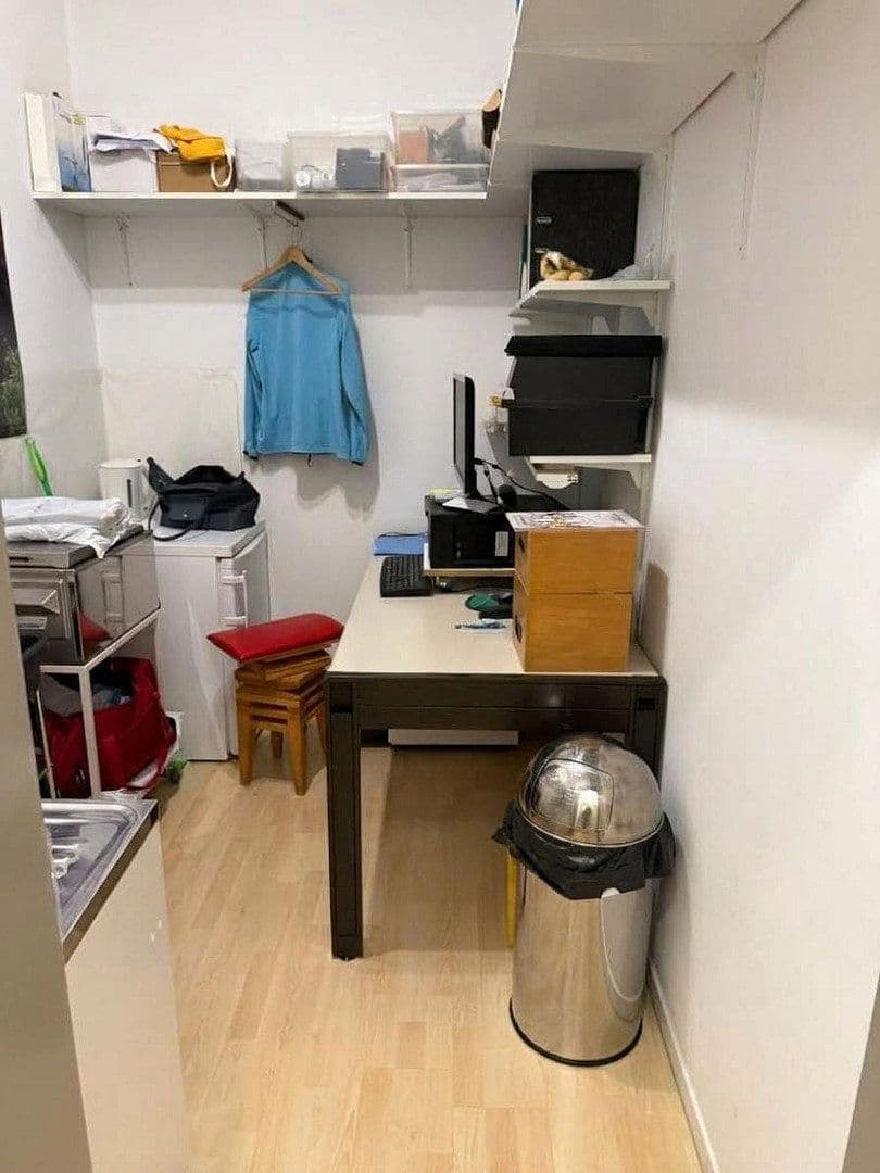 Pronájem kanceláře 45 m², München, Bavorsko Pronájem kanceláře 45 m², München, Bavorsko