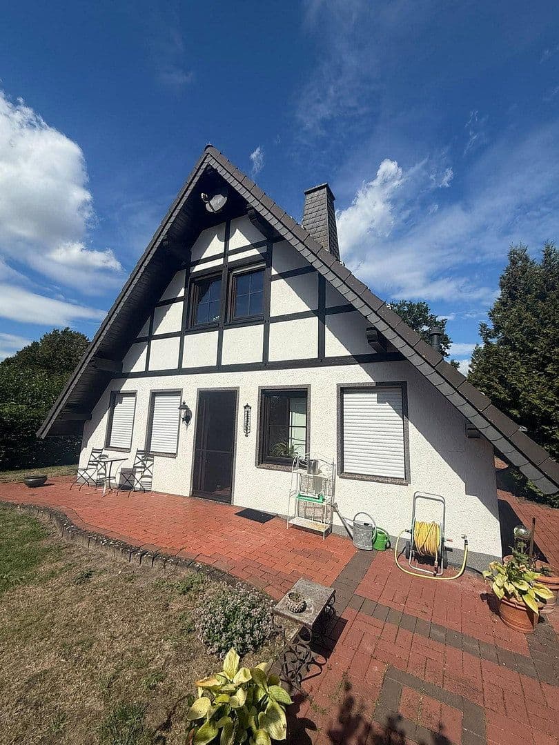 Prodej domu 68 m², pozemek 300 m², Am Thiemanshof 20, Lembruch, Dolní Sasko Prodej domu 68 m², pozemek 300 m², Am Thiemanshof 20, Lembruch, Dolní Sasko