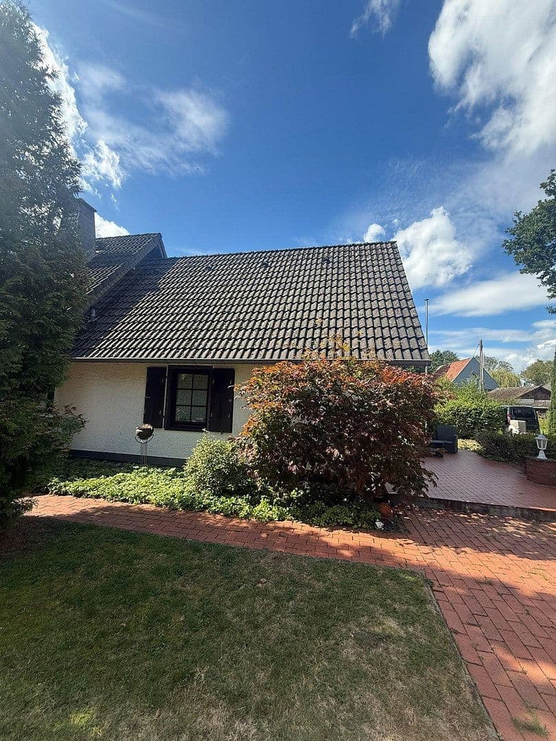 Prodej domu 68 m², pozemek 300 m², Am Thiemanshof 20, Lembruch, Dolní Sasko Prodej domu 68 m², pozemek 300 m², Am Thiemanshof 20, Lembruch, Dolní Sasko