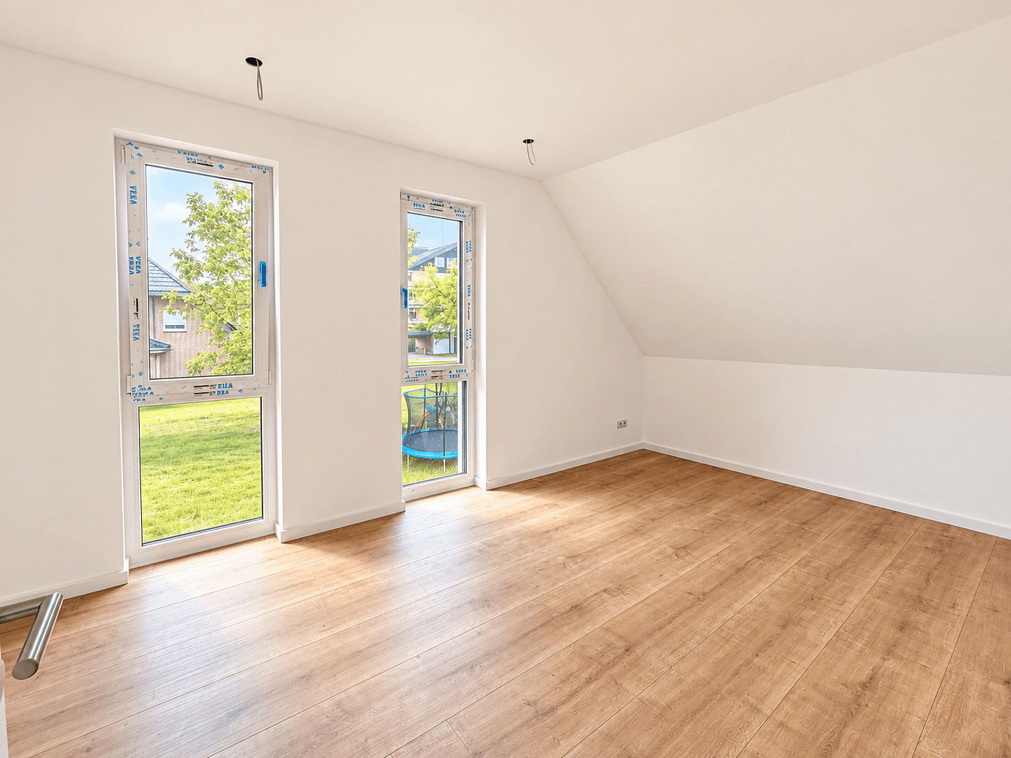 Pronájem domu 135 m², pozemek 255 m², Detmolder Str. 191, Bad Lippspringe, Severní Porýní-Vestfálsko Pronájem domu 135 m², pozemek 255 m², Detmolder Str. 191, Bad Lippspringe, Severní Porýní-Vestfálsko