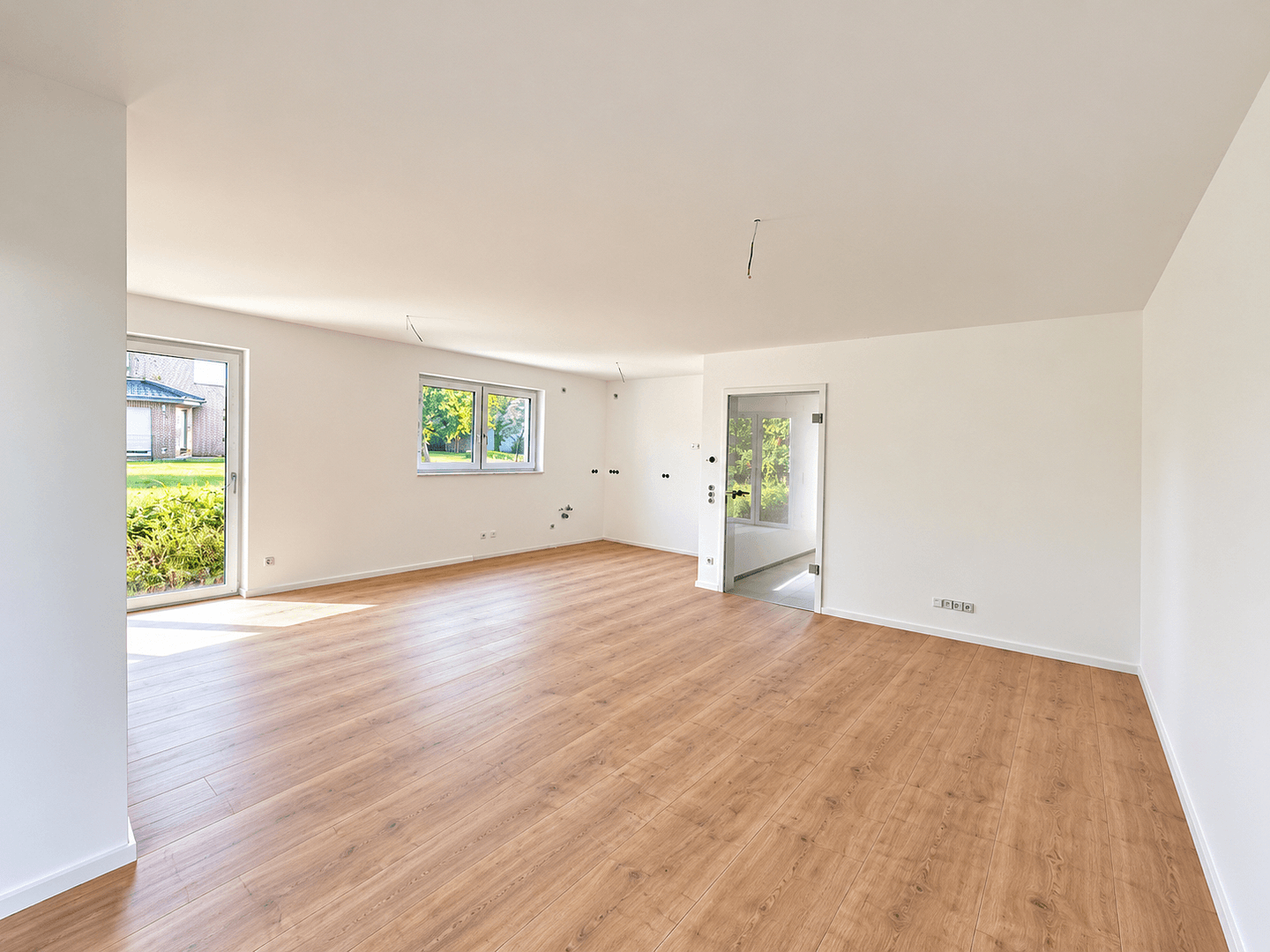 Pronájem domu 135 m², pozemek 255 m², Detmolder Str. 191, Bad Lippspringe, Severní Porýní-Vestfálsko Pronájem domu 135 m², pozemek 255 m², Detmolder Str. 191, Bad Lippspringe, Severní Porýní-Vestfálsko