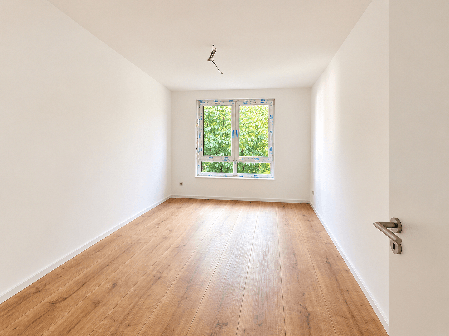Pronájem domu 135 m², pozemek 255 m², Detmolder Str. 191, Bad Lippspringe, Severní Porýní-Vestfálsko Pronájem domu 135 m², pozemek 255 m², Detmolder Str. 191, Bad Lippspringe, Severní Porýní-Vestfálsko