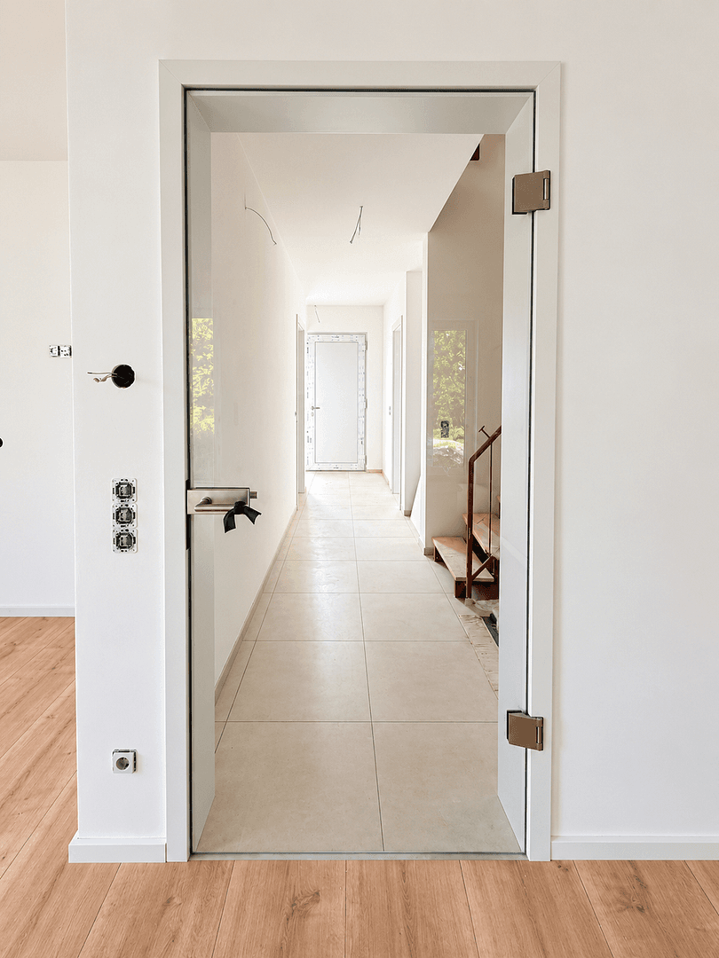 Pronájem domu 135 m², pozemek 255 m², Detmolder Str. 191, Bad Lippspringe, Severní Porýní-Vestfálsko Pronájem domu 135 m², pozemek 255 m², Detmolder Str. 191, Bad Lippspringe, Severní Porýní-Vestfálsko