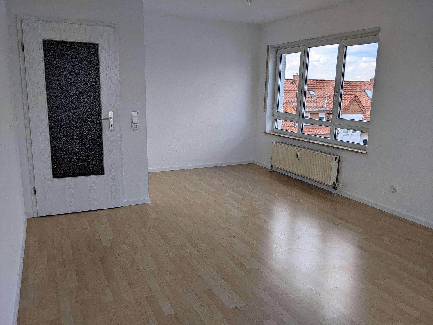 Pronájem bytu 3+1 68 m², Brühl, Bádensko-Württembersko Pronájem bytu 3+1 68 m², Brühl, Bádensko-Württembersko