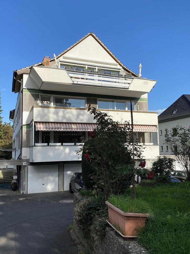 Prodej bytu 3+kk 115 m², Deutschherrenstraße 137, Bonn, Severní Porýní-Vestfálsko Prodej bytu 3+kk 115 m², Deutschherrenstraße 137, Bonn, Severní Porýní-Vestfálsko