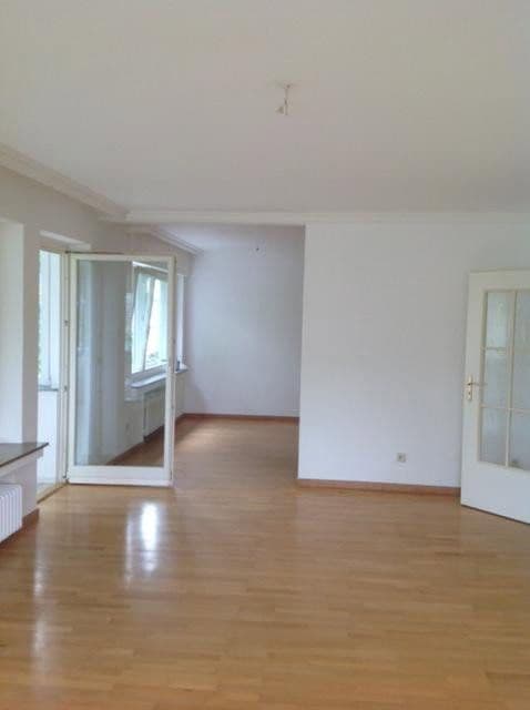 Prodej bytu 3+kk 115 m², Deutschherrenstraße 137, Bonn, Severní Porýní-Vestfálsko Prodej bytu 3+kk 115 m², Deutschherrenstraße 137, Bonn, Severní Porýní-Vestfálsko