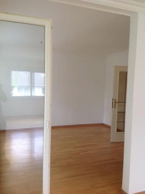 Prodej bytu 3+kk 115 m², Deutschherrenstraße 137, Bonn, Severní Porýní-Vestfálsko Prodej bytu 3+kk 115 m², Deutschherrenstraße 137, Bonn, Severní Porýní-Vestfálsko