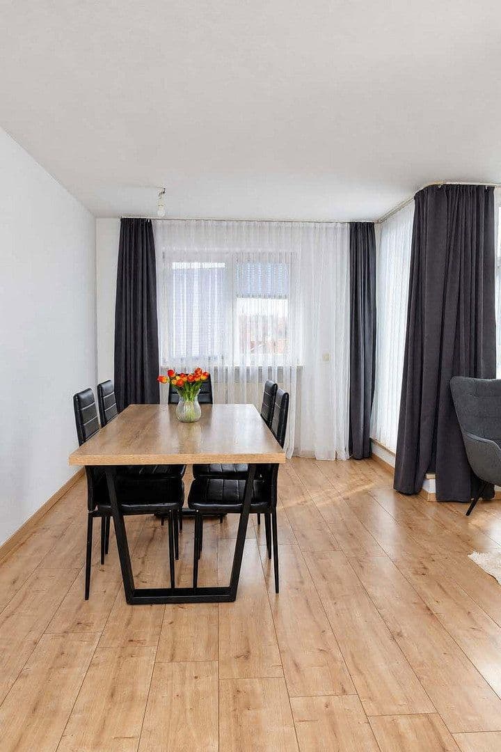 Prodej bytu 2+1 63 m², Hausham, Bavorsko Prodej bytu 2+1 63 m², Hausham, Bavorsko