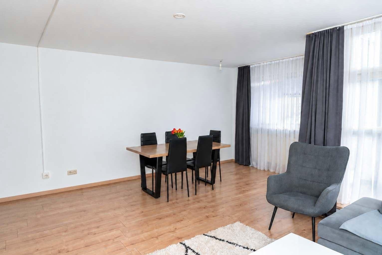 Prodej bytu 2+1 63 m², Hausham, Bavorsko Prodej bytu 2+1 63 m², Hausham, Bavorsko
