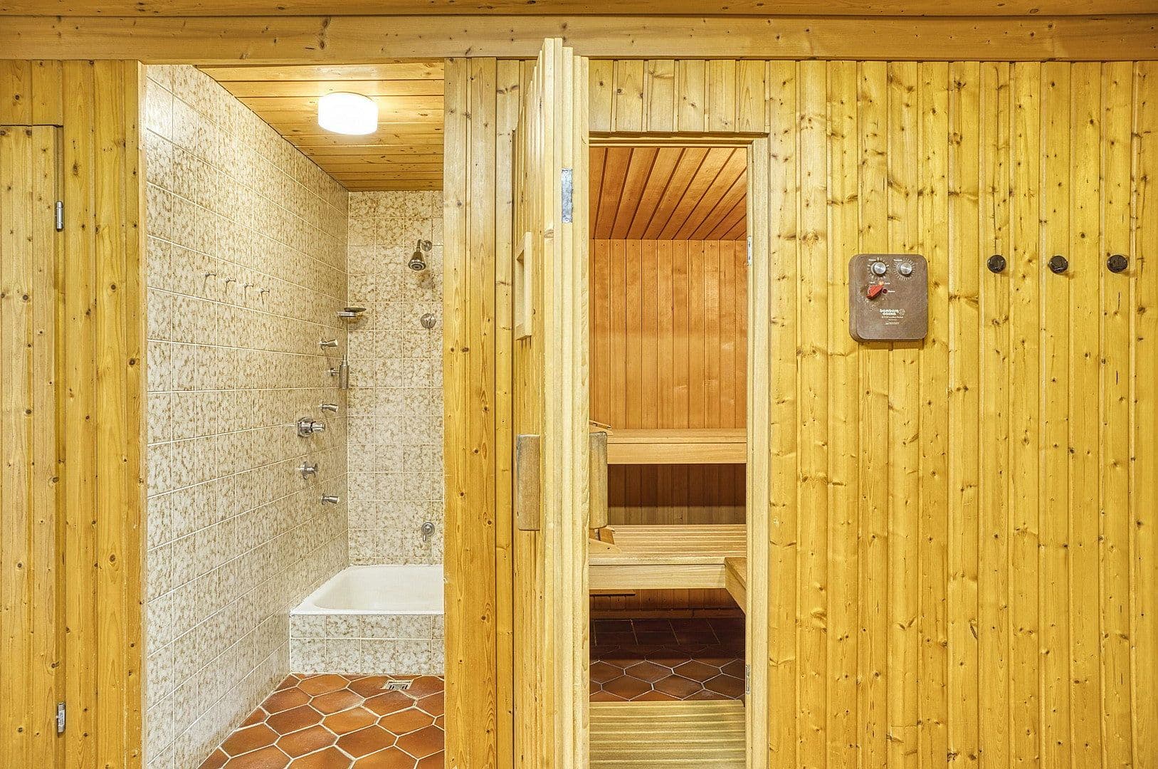Prodej domu 277 m², pozemek 992 m², Garmisch-Partenkirchen, Bavorsko Prodej domu 277 m², pozemek 992 m², Garmisch-Partenkirchen, Bavorsko