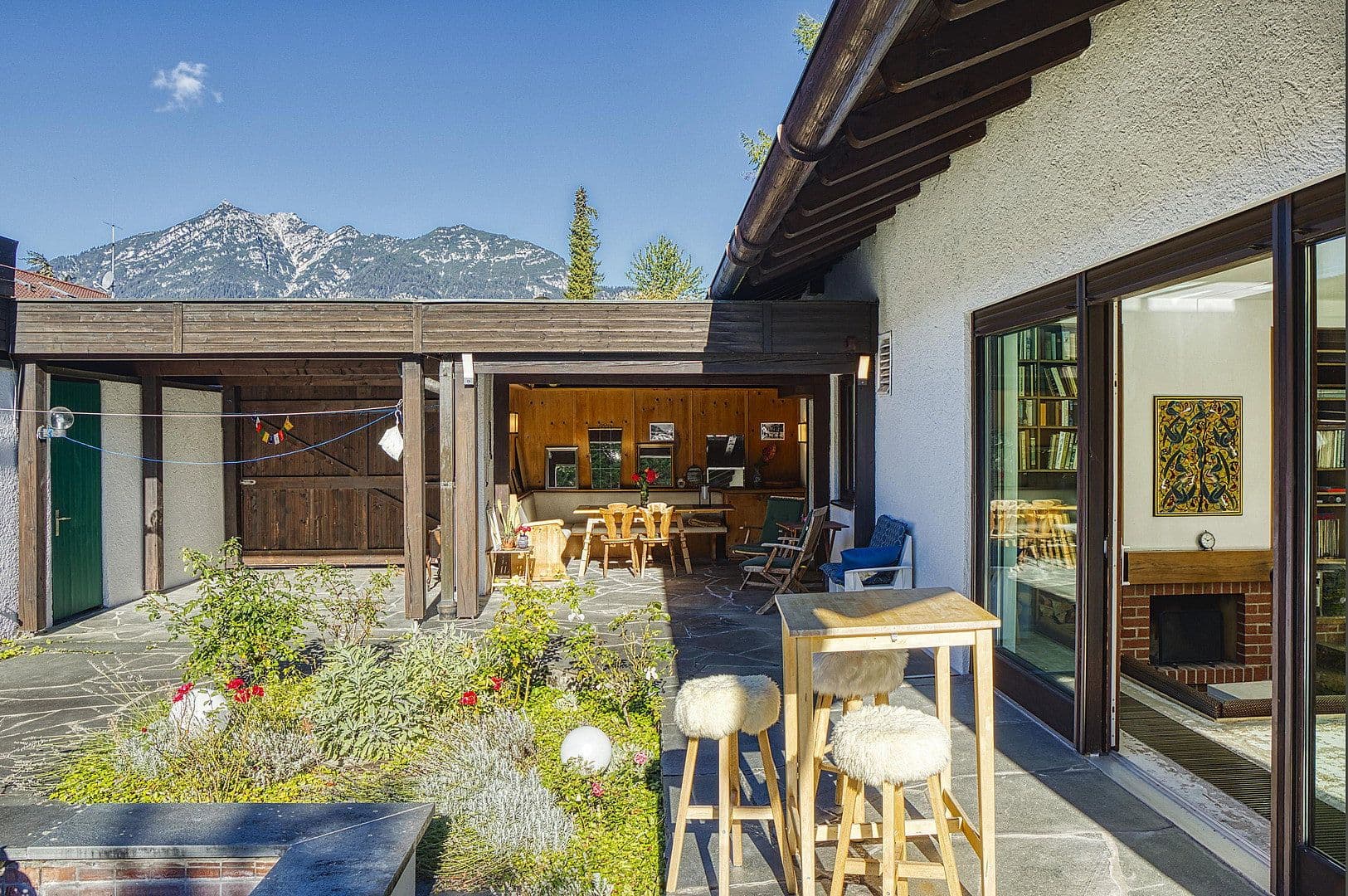 Prodej domu 277 m², pozemek 992 m², Garmisch-Partenkirchen, Bavorsko Prodej domu 277 m², pozemek 992 m², Garmisch-Partenkirchen, Bavorsko