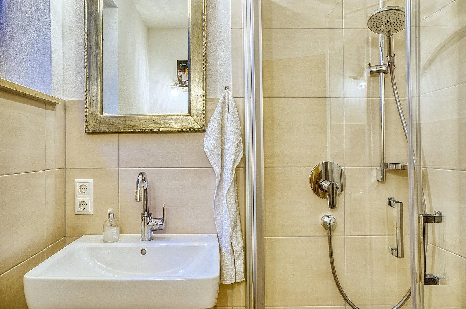 Prodej domu 277 m², pozemek 992 m², Garmisch-Partenkirchen, Bavorsko Prodej domu 277 m², pozemek 992 m², Garmisch-Partenkirchen, Bavorsko
