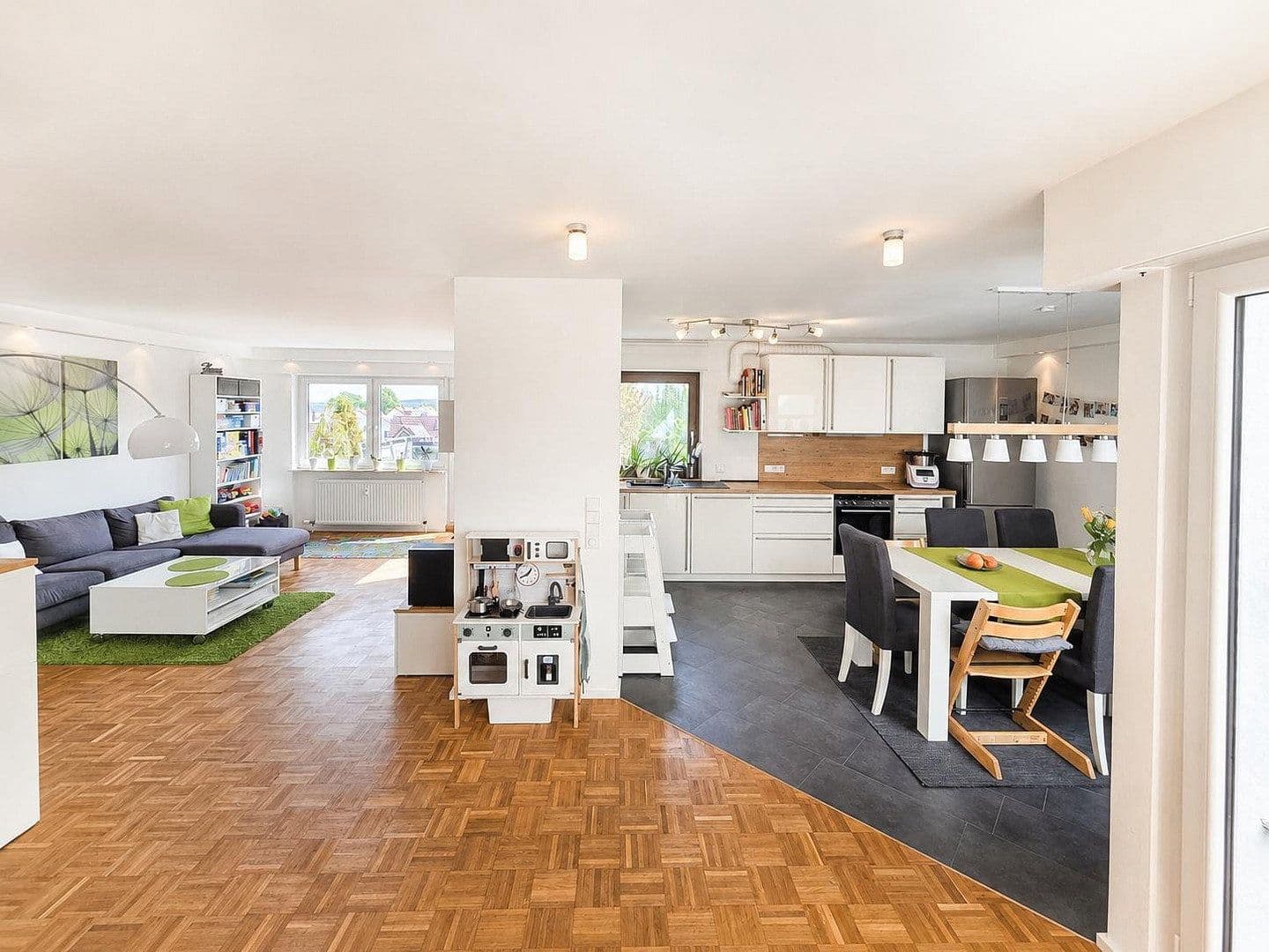 Prodej bytu 5+1 161 m², Besigheim, Bádensko-Württembersko Prodej bytu 5+1 161 m², Besigheim, Bádensko-Württembersko