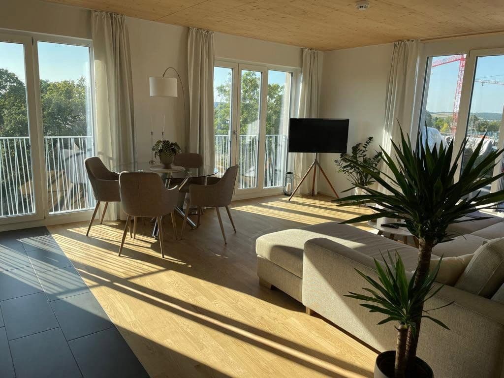 Pronájem bytu 3+1 81 m², Norbert-Glanzberg-Straße 2, Würzburg, Bavorsko Pronájem bytu 3+1 81 m², Norbert-Glanzberg-Straße 2, Würzburg, Bavorsko