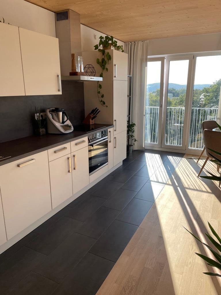 Pronájem bytu 3+1 81 m², Norbert-Glanzberg-Straße 2, Würzburg, Bavorsko Pronájem bytu 3+1 81 m², Norbert-Glanzberg-Straße 2, Würzburg, Bavorsko
