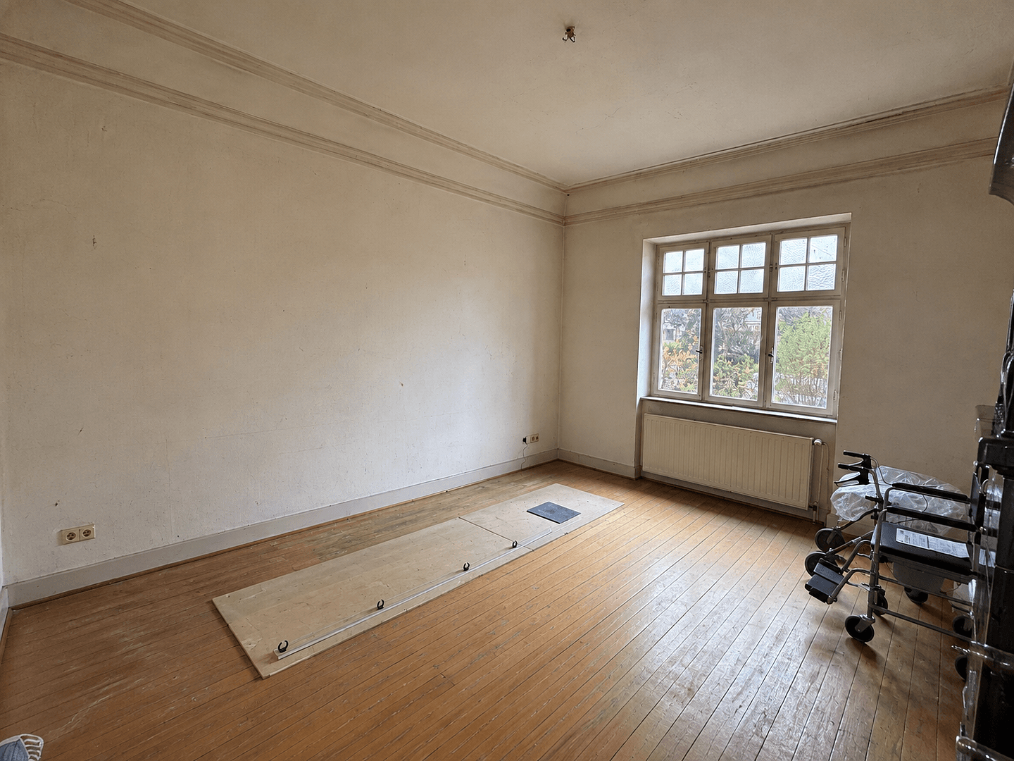 Prodej domu 170 m², pozemek 600 m², Albrecht-Dürer-Str. 6, Saarlouis, Země Sársko Prodej domu 170 m², pozemek 600 m², Albrecht-Dürer-Str. 6, Saarlouis, Země Sársko