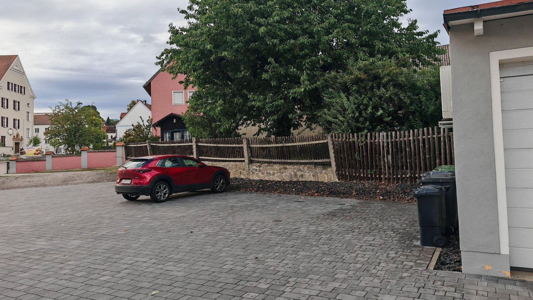 Pronájem bytu 2+1 60 m², Bahnhofstr. 24, Oberviechtach, Bavorsko Pronájem bytu 2+1 60 m², Bahnhofstr. 24, Oberviechtach, Bavorsko