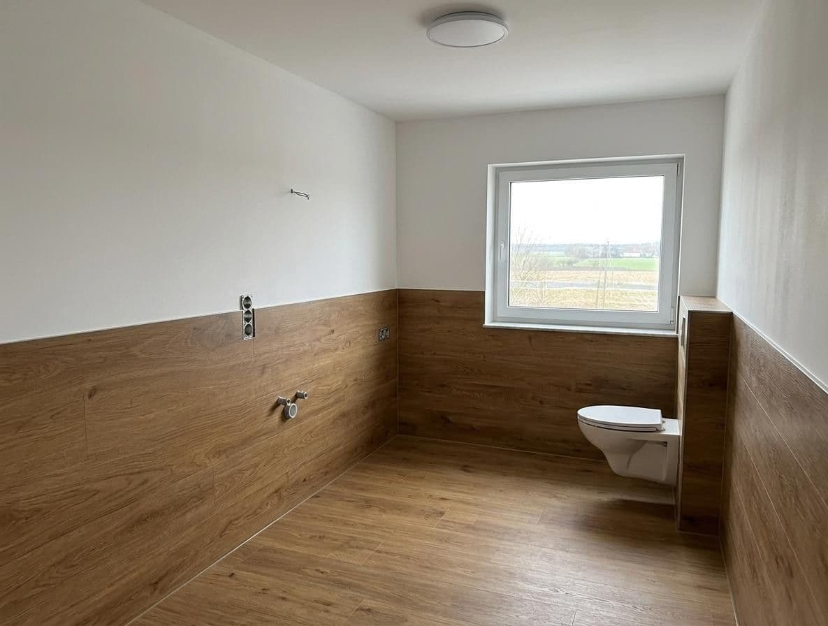 Pronájem bytu 1+1 49 m², Oberschwarzach, Bavorsko Pronájem bytu 1+1 49 m², Oberschwarzach, Bavorsko