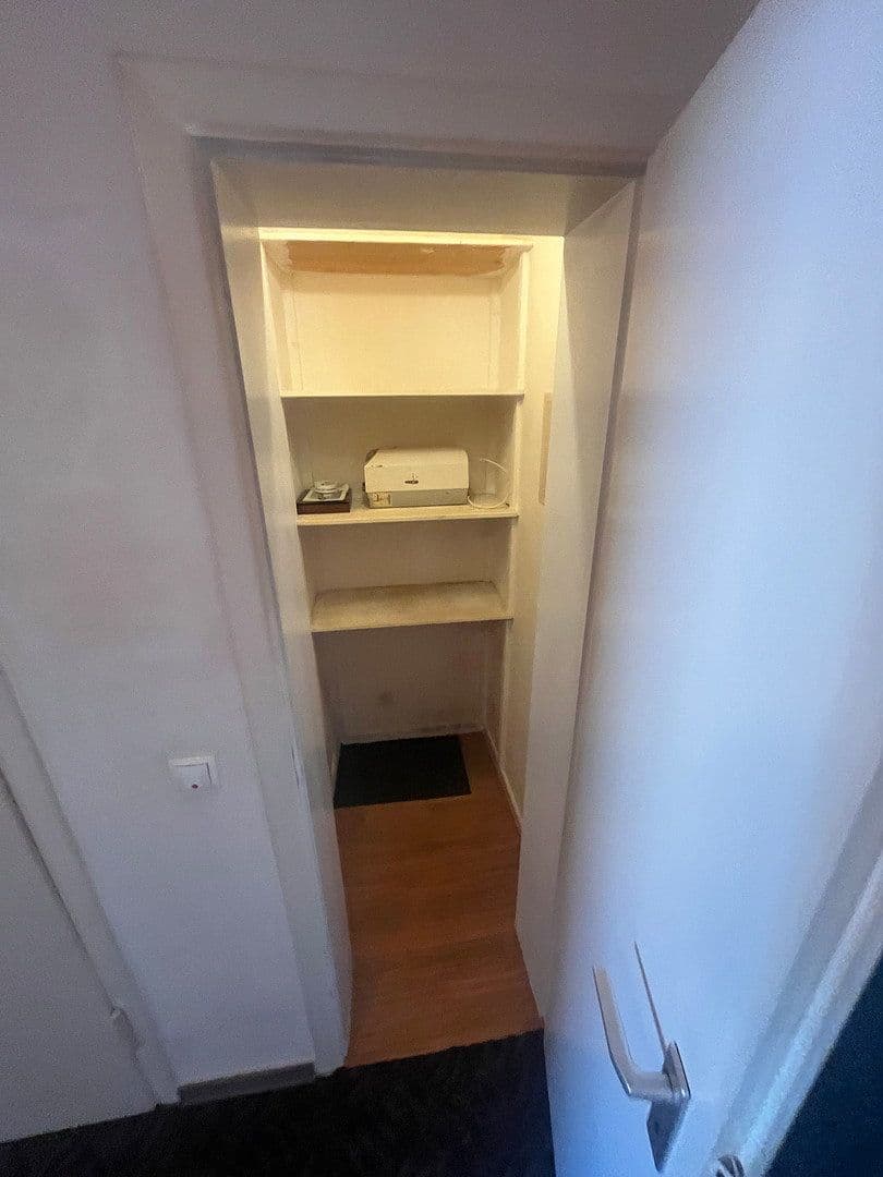 Pronájem bytu 3+1 75 m², Ahlmannshof 10, Gelsenkirchen, Severní Porýní-Vestfálsko Pronájem bytu 3+1 75 m², Ahlmannshof 10, Gelsenkirchen, Severní Porýní-Vestfálsko