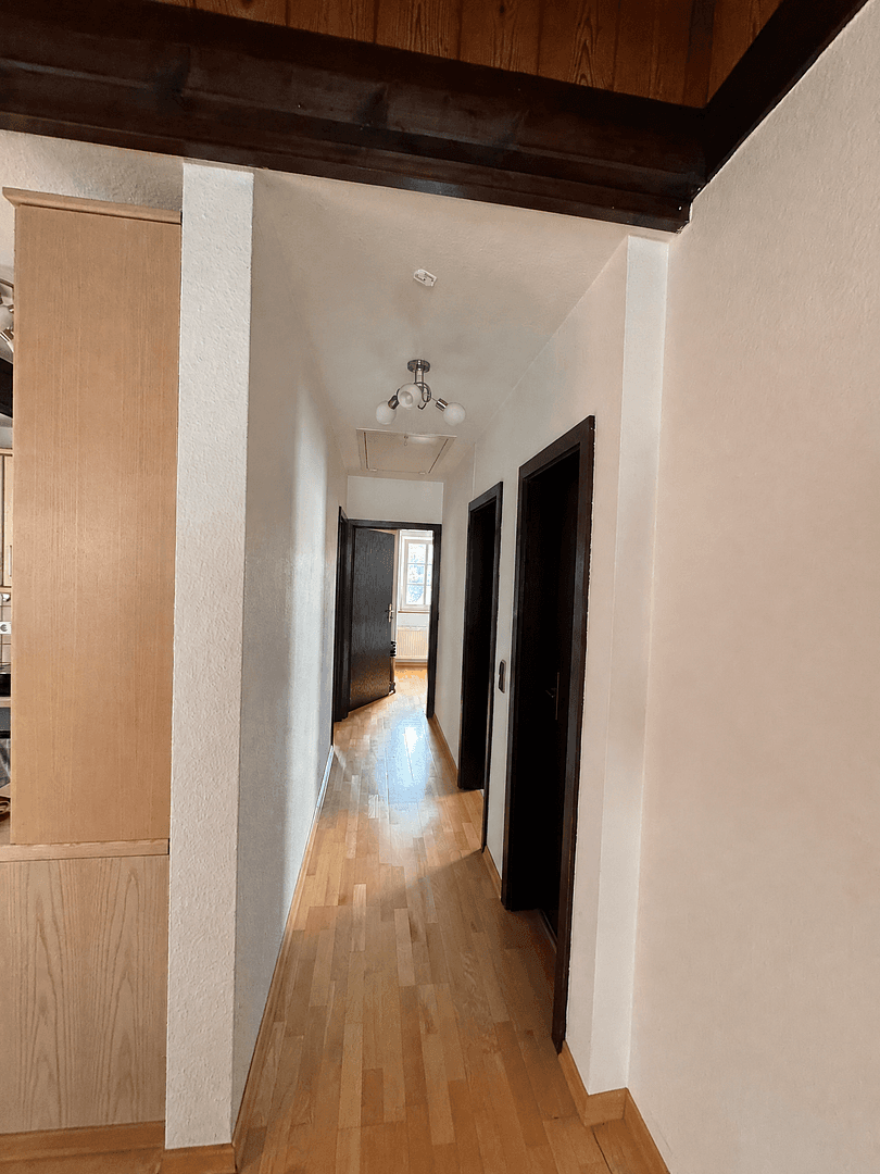 Pronájem bytu 3+1 73 m², Obere Holdergasse 4, Marbach am Neckar, Bádensko-Württembersko Pronájem bytu 3+1 73 m², Obere Holdergasse 4, Marbach am Neckar, Bádensko-Württembersko
