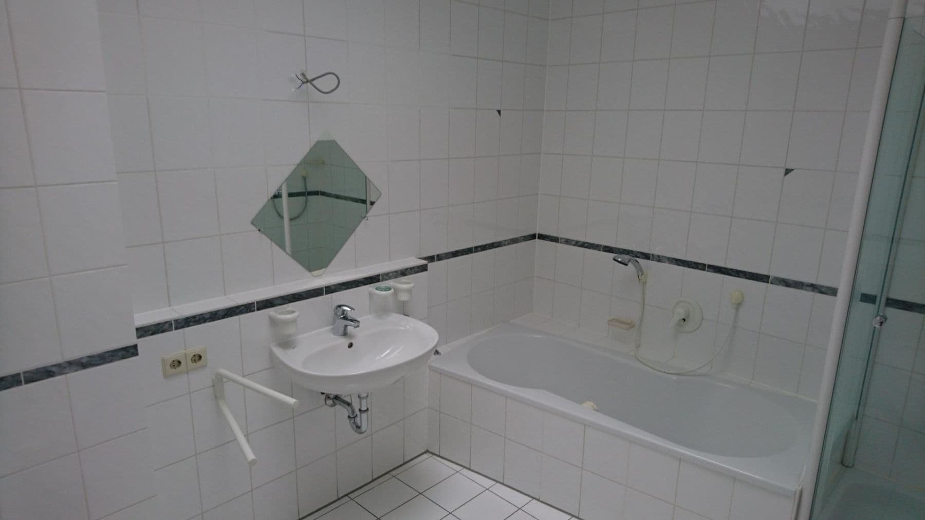 Pronájem bytu 2+1 56 m², Filderstadt, Bádensko-Württembersko Pronájem bytu 2+1 56 m², Filderstadt, Bádensko-Württembersko