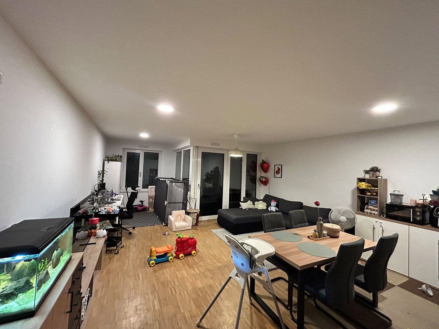Pronájem bytu 2+1 69 m², Johanna-Dachs-Str. 36, Regensburg, Bavorsko Pronájem bytu 2+1 69 m², Johanna-Dachs-Str. 36, Regensburg, Bavorsko