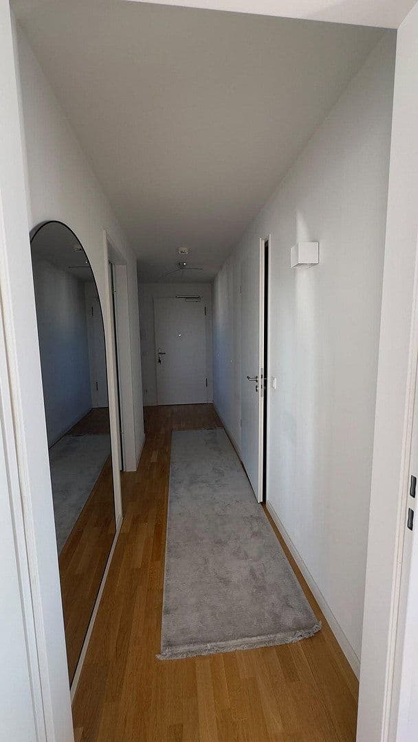Pronájem bytu 3+1 95 m², Aristide-Briand-Str. 12, Herzogenaurach, Bavorsko Pronájem bytu 3+1 95 m², Aristide-Briand-Str. 12, Herzogenaurach, Bavorsko