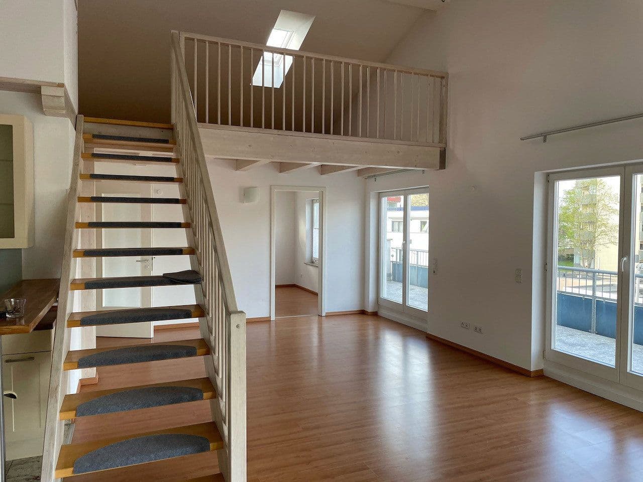 Pronájem bytu 4+1 104 m², Hattersheim am Main, Hessen Pronájem bytu 4+1 104 m², Hattersheim am Main, Hessen
