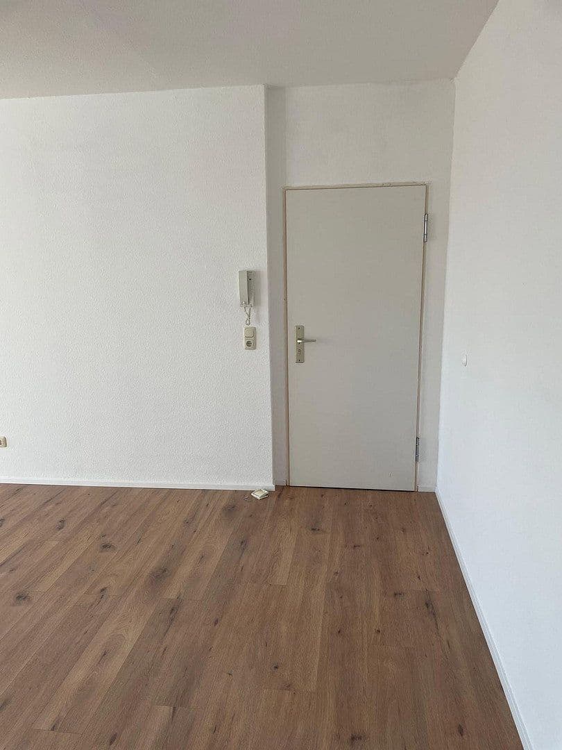 Pronájem bytu 3+1 75 m², Katharinenweg 18, Apolda, Durynsko Pronájem bytu 3+1 75 m², Katharinenweg 18, Apolda, Durynsko