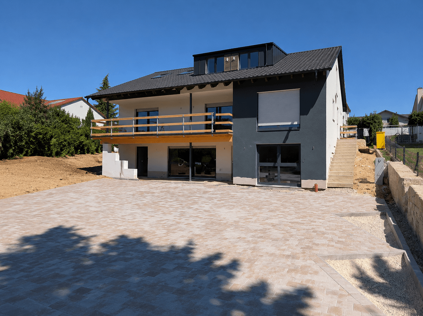 Pronájem bytu 2+1 82 m², Marieluise-Fleißer-Straße 7, Kösching, Bavorsko Pronájem bytu 2+1 82 m², Marieluise-Fleißer-Straße 7, Kösching, Bavorsko