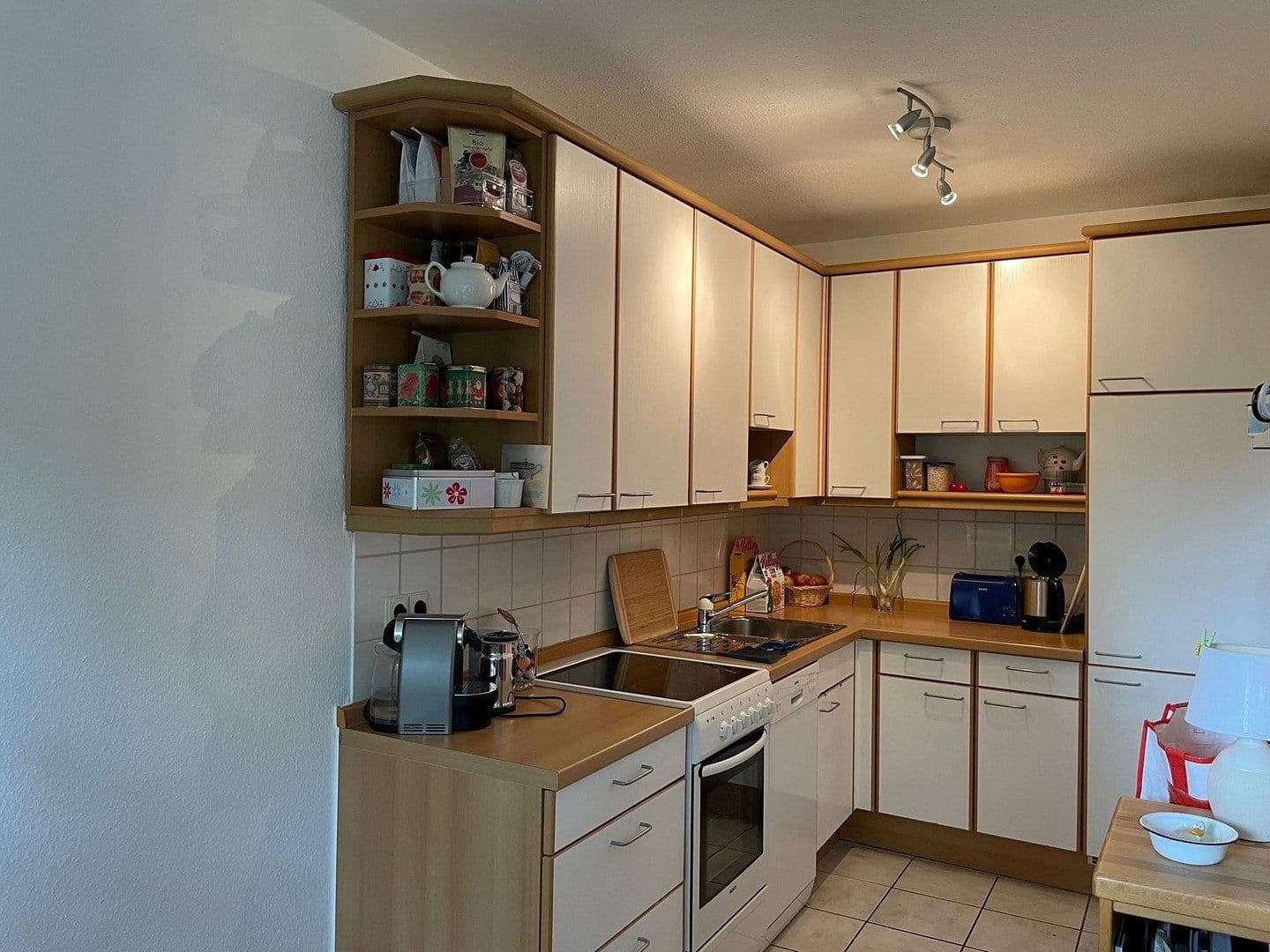 Pronájem bytu 2+1 56 m², Pappelweg 47, Sindelfingen, Bádensko-Württembersko Pronájem bytu 2+1 56 m², Pappelweg 47, Sindelfingen, Bádensko-Württembersko