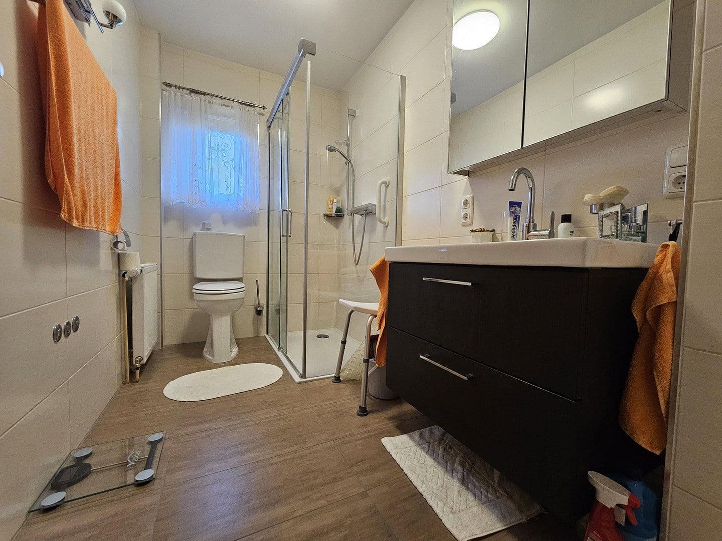 Prodej domu 107 m², pozemek 463 m², Schubertstraße 1, Undenheim, Porýní-Falc Prodej domu 107 m², pozemek 463 m², Schubertstraße 1, Undenheim, Porýní-Falc
