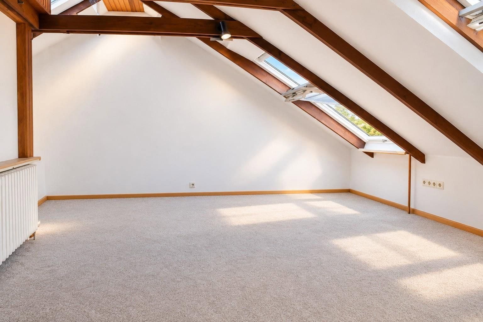 Prodej domu 120 m², pozemek 300 m², Berlin, Berlín Prodej domu 120 m², pozemek 300 m², Berlin, Berlín
