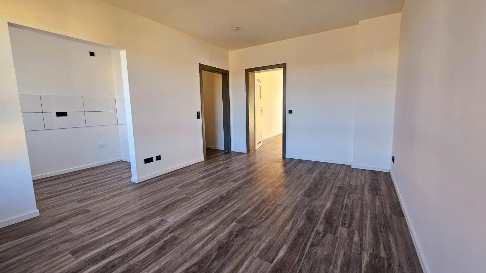 Pronájem bytu 2+1 50 m², Tilsiter Straße 3, Heiligenhaus, Severní Porýní-Vestfálsko Pronájem bytu 2+1 50 m², Tilsiter Straße 3, Heiligenhaus, Severní Porýní-Vestfálsko