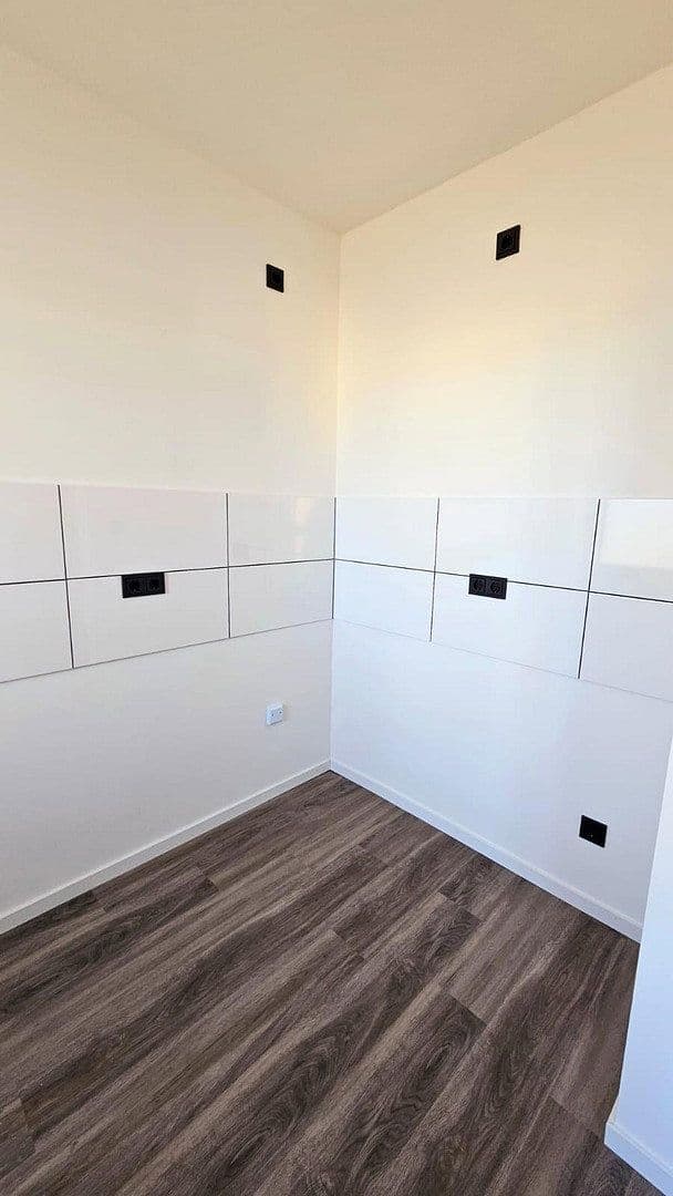 Pronájem bytu 2+1 50 m², Tilsiter Straße 3, Heiligenhaus, Severní Porýní-Vestfálsko Pronájem bytu 2+1 50 m², Tilsiter Straße 3, Heiligenhaus, Severní Porýní-Vestfálsko