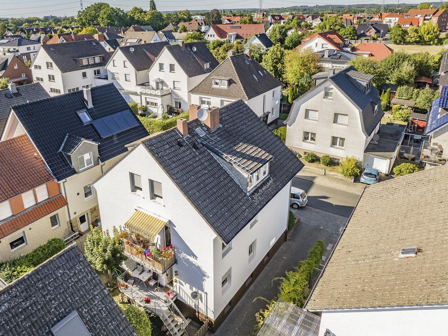 Pronájem bytu 3+1 76 m², Brunnenweg 8, Osnabrück, Dolní Sasko Pronájem bytu 3+1 76 m², Brunnenweg 8, Osnabrück, Dolní Sasko