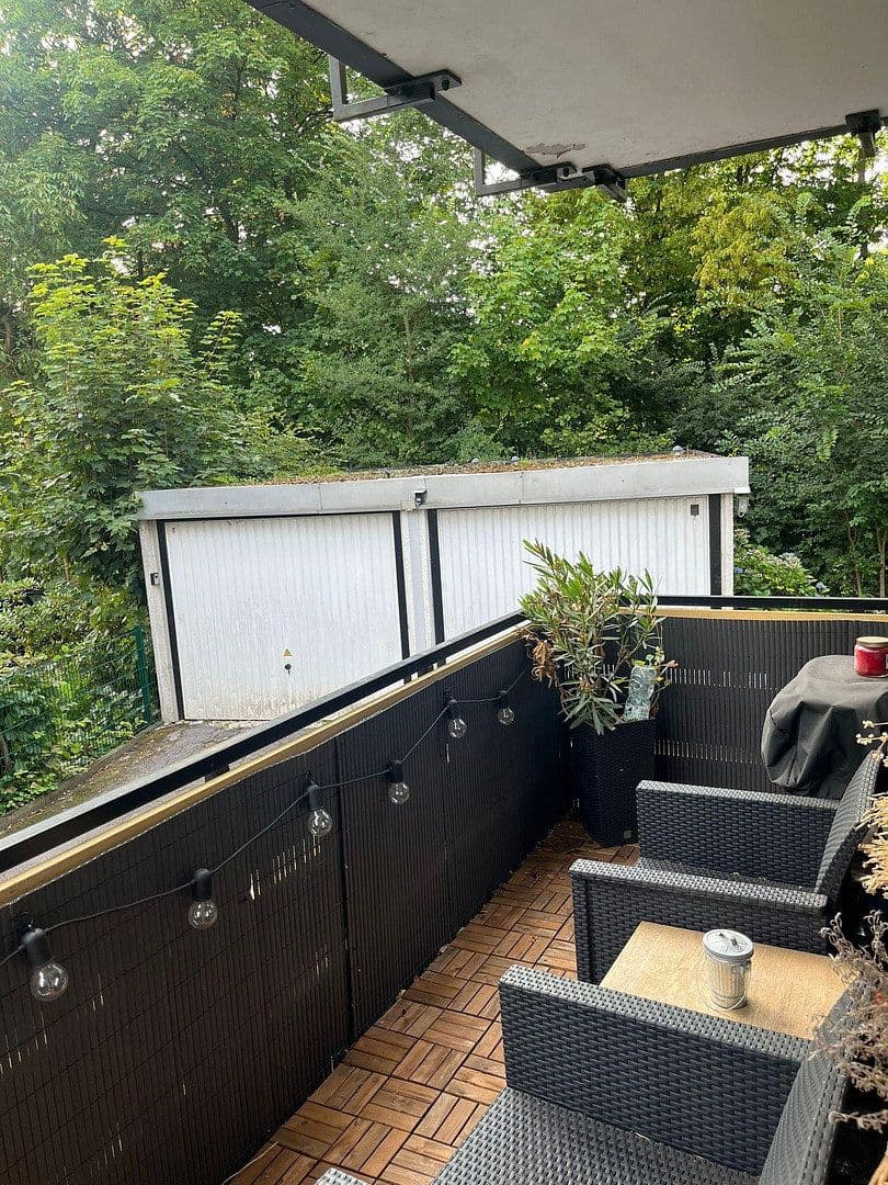 Pronájem bytu 1+kk 40 m², Wuppertal, Severní Porýní-Vestfálsko Pronájem bytu 1+kk 40 m², Wuppertal, Severní Porýní-Vestfálsko