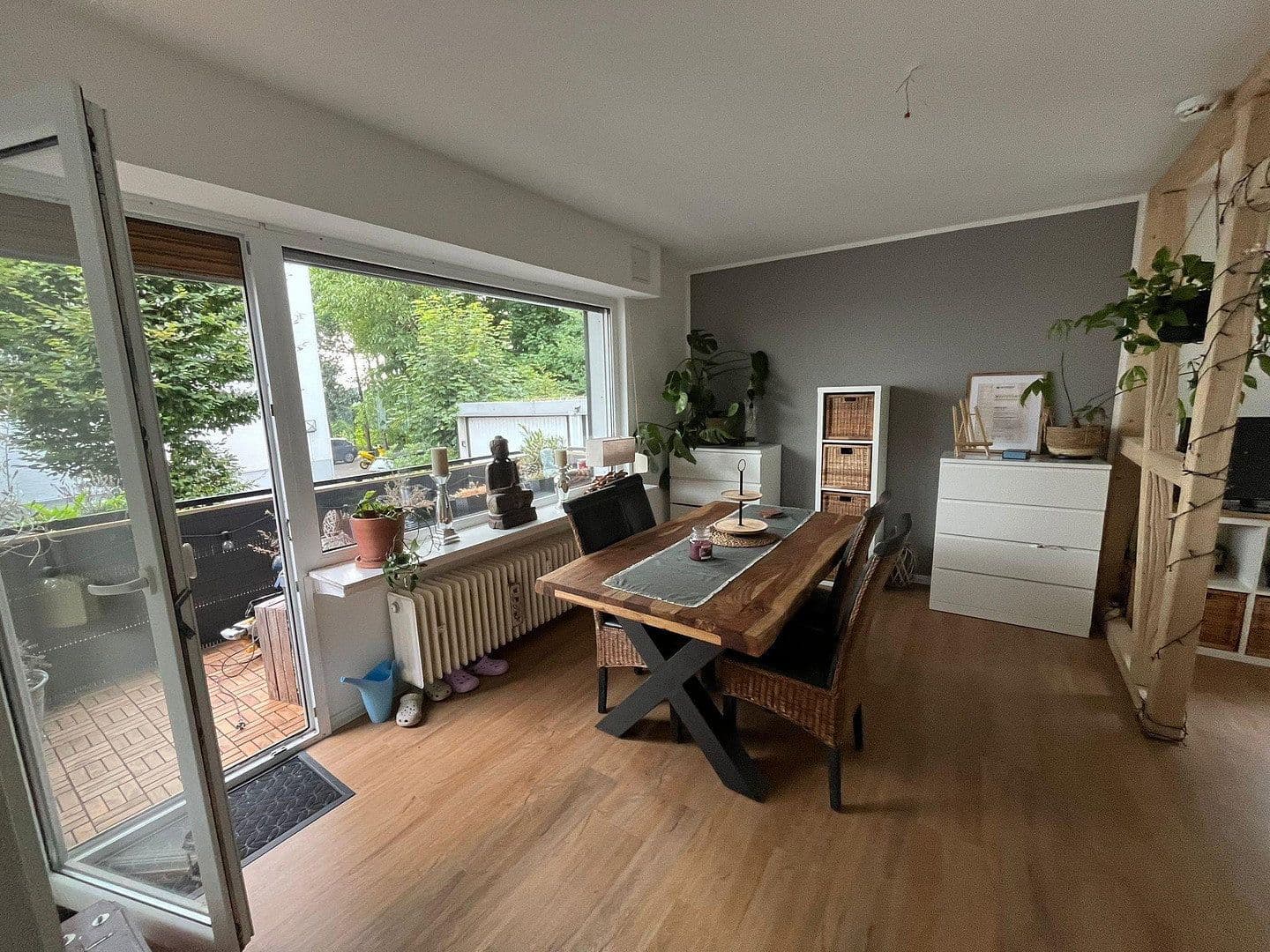 Pronájem bytu 1+kk 40 m², Wuppertal, Severní Porýní-Vestfálsko Pronájem bytu 1+kk 40 m², Wuppertal, Severní Porýní-Vestfálsko