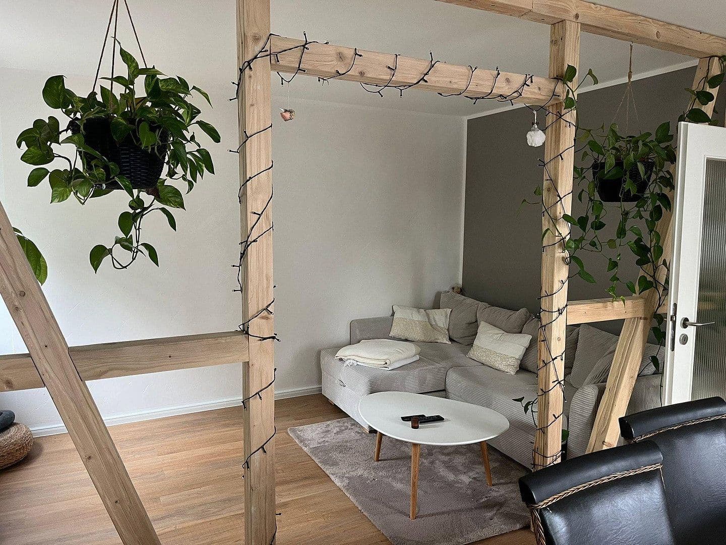 Pronájem bytu 1+kk 40 m², Wuppertal, Severní Porýní-Vestfálsko Pronájem bytu 1+kk 40 m², Wuppertal, Severní Porýní-Vestfálsko
