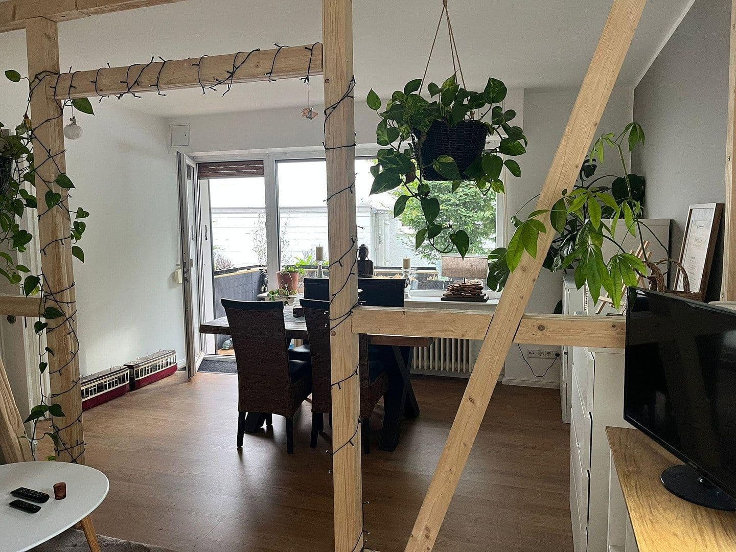 Pronájem bytu 1+kk 40 m², Wuppertal, Severní Porýní-Vestfálsko Pronájem bytu 1+kk 40 m², Wuppertal, Severní Porýní-Vestfálsko