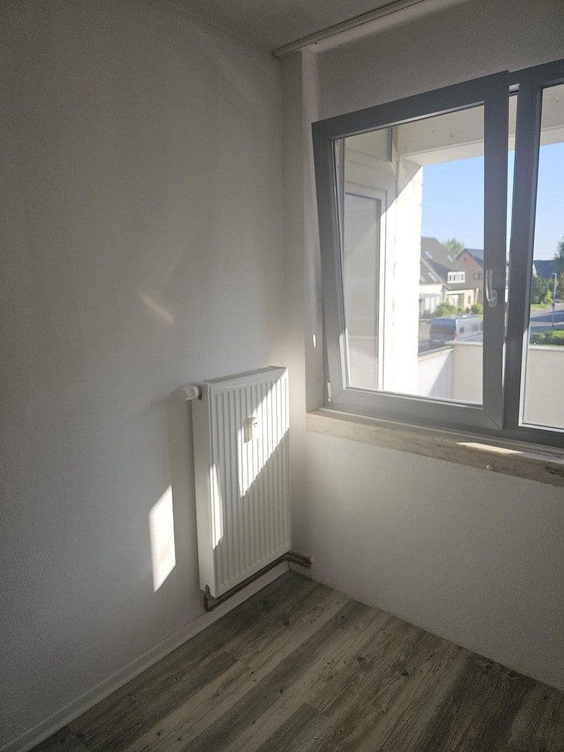 Pronájem bytu 2+kk 68 m², Dormagen, Severní Porýní-Vestfálsko Pronájem bytu 2+kk 68 m², Dormagen, Severní Porýní-Vestfálsko