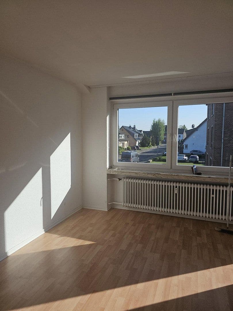 Pronájem bytu 2+kk 68 m², Dormagen, Severní Porýní-Vestfálsko Pronájem bytu 2+kk 68 m², Dormagen, Severní Porýní-Vestfálsko