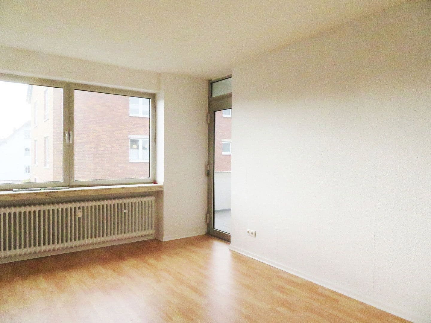 Pronájem bytu 2+kk 68 m², Dormagen, Severní Porýní-Vestfálsko Pronájem bytu 2+kk 68 m², Dormagen, Severní Porýní-Vestfálsko