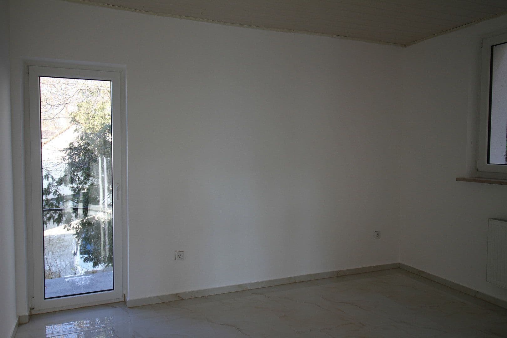 Prodej bytu 3+1 72 m², Jahn Strasse 10, Ergoldsbach, Bavorsko Prodej bytu 3+1 72 m², Jahn Strasse 10, Ergoldsbach, Bavorsko