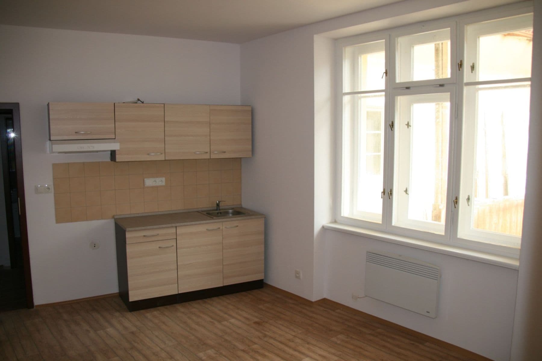 Pronájem bytu 2+kk 39 m², třída Národní svobody, Písek, Jihočeský kraj Pronájem bytu 2+kk 39 m², třída Národní svobody, Písek, Jihočeský kraj