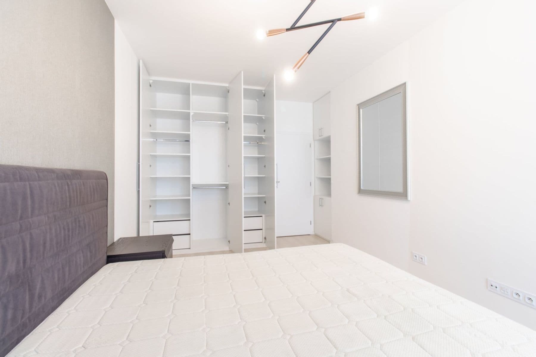 Pronájem bytu 3+kk 99 m², Zvěřinova, Praha, Praha Pronájem bytu 3+kk 99 m², Zvěřinova, Praha, Praha