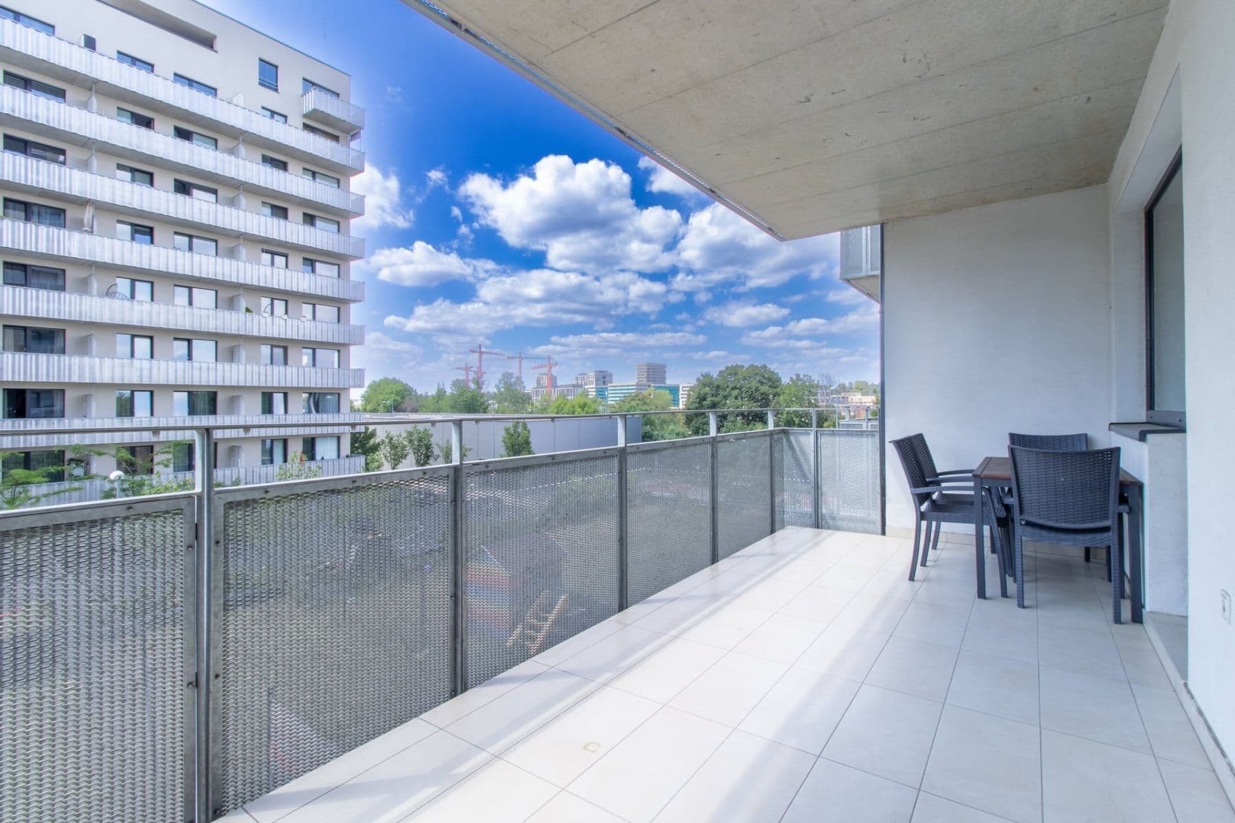 Pronájem bytu 3+kk 99 m², Zvěřinova, Praha, Praha Pronájem bytu 3+kk 99 m², Zvěřinova, Praha, Praha